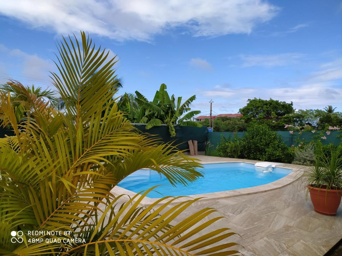 K Lbass Des Iles Vila Le Moule Exterior foto