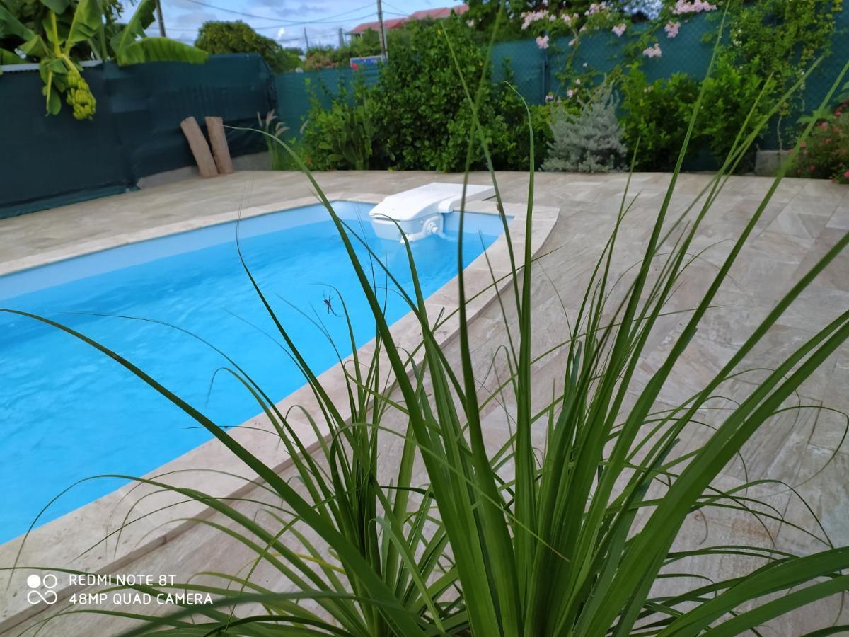 K Lbass Des Iles Vila Le Moule Exterior foto
